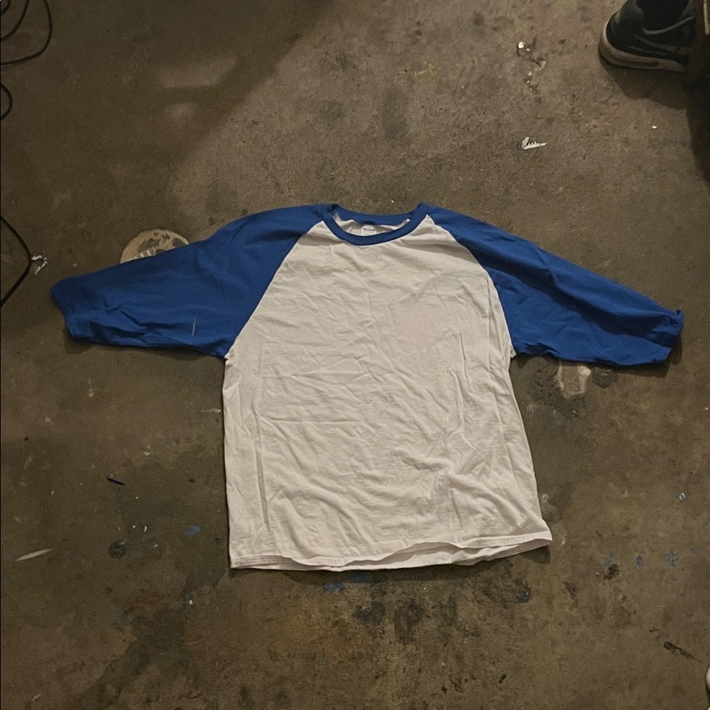 Gildan Men's Blue and White Long Sleeve Raglan Tee